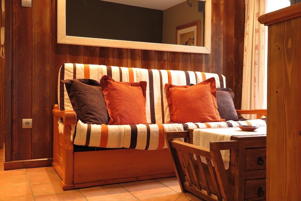 Apartamentos Casa Pochetas Bielsa Rum bild